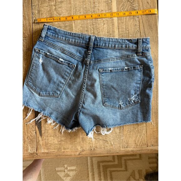 J Brand Gracie High Rise Jean Shorts, 30, in Metropolis Wash - Picture 5 of 9